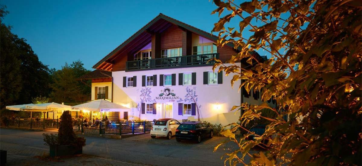 Hotel Zum Maximilian Bad Feilnbach Exterior photo